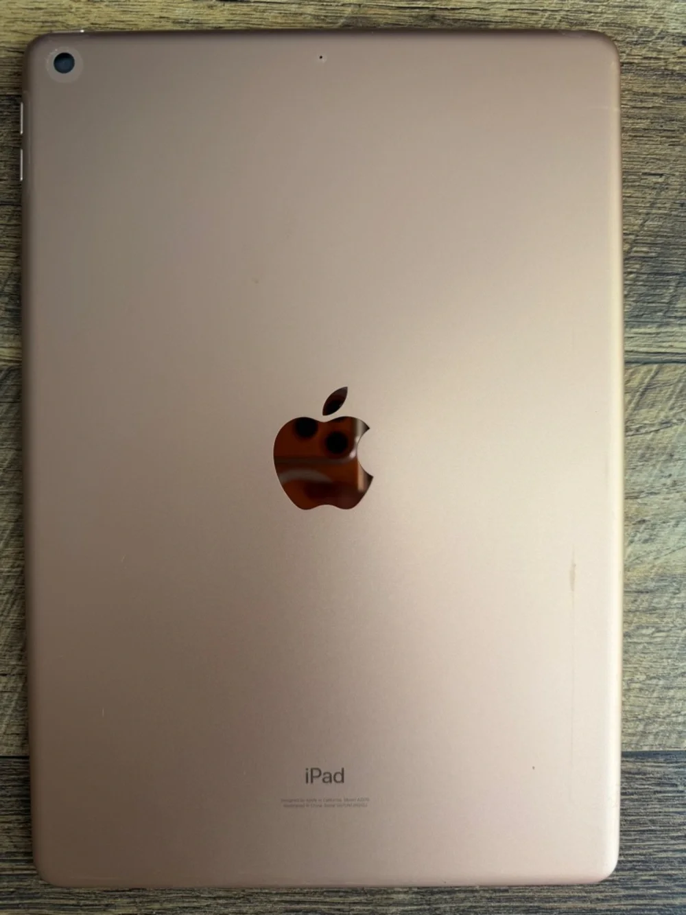 iPad 8th Gen 32GB Rose Gold Wi-F